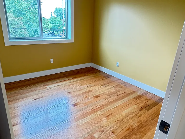 471 Stewart Ave #2 — Photo 5