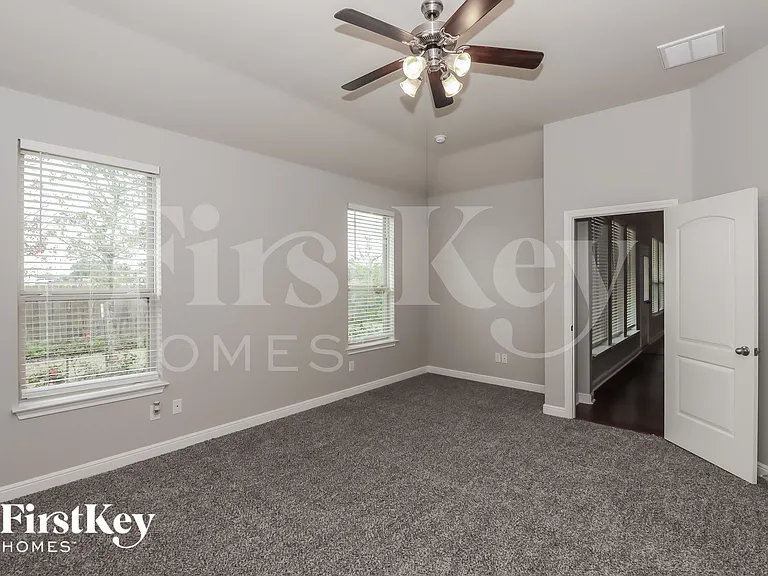 15007 Appian Oak St — Photo 8