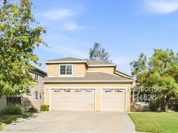 1073 Princess Kyra Pl, Escondido, CA 92029