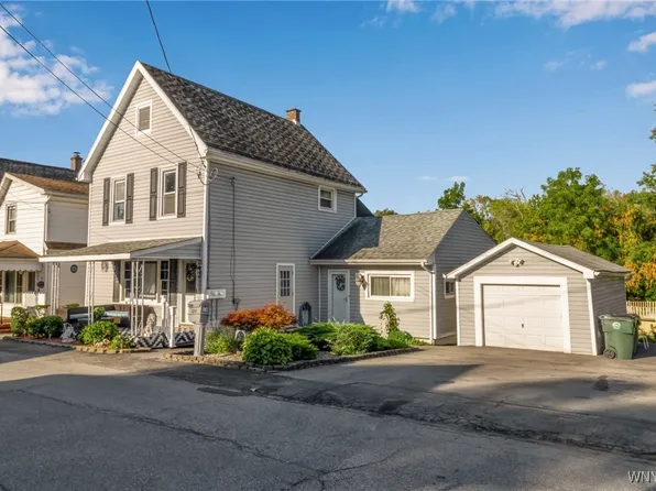 174 Kieffer Ave Unit 2, Depew, NY 14043