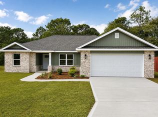 101 Stephens Ln #B, Crestview, FL 32539