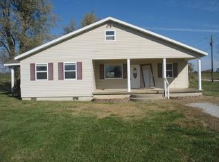 9397 Elliott Rd, Mountain Grove, MO 65711