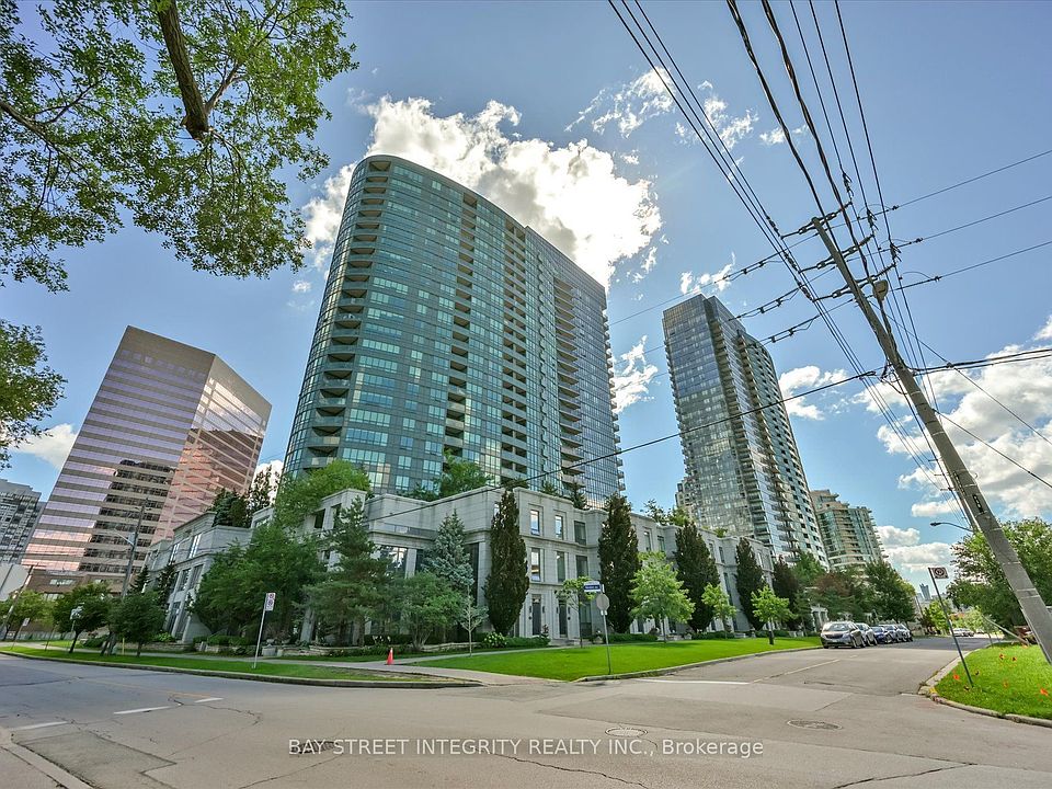 1st image of 15 Greenview Ave #1906