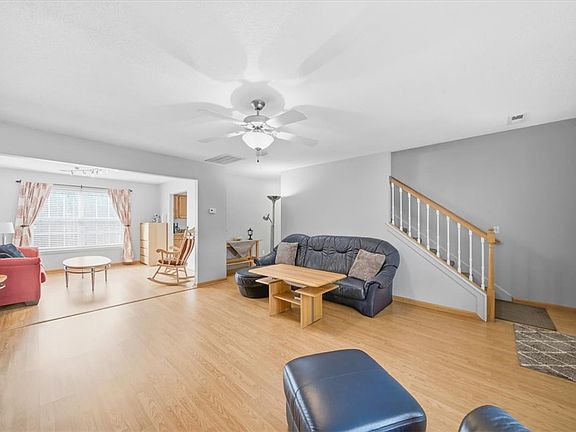 5th image of 102 Kinlee Ct