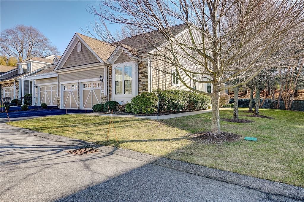 140 Camden Ct 40, Wakefield, RI 02879 Zillow