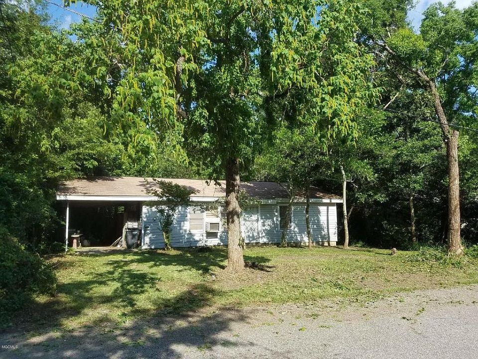 2nd image of 606 Kotzum Ln