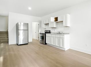 560 Eastern Ave, Indianapolis, IN 46201