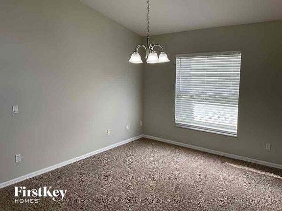 3rd image of 5116 Marbella Isle Dr
