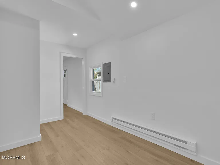 61 Gladney Ave — Photo 7
