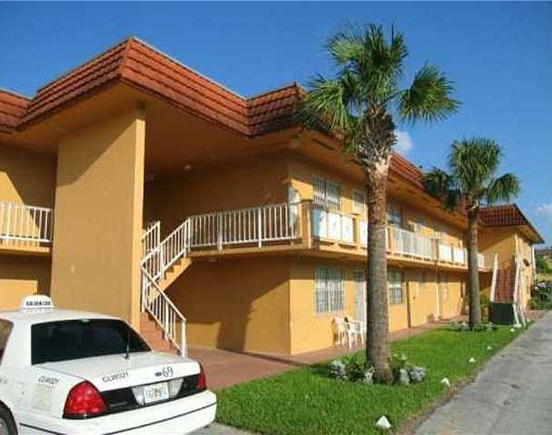 1st image of 505 NW 177th St APT 236