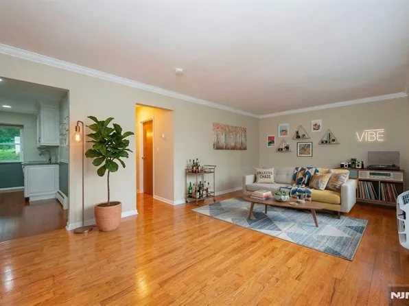 68 Regency Park, Ramsey, NJ 07446