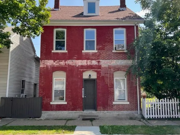 1636 Jackson St, Dubuque, IA 52001