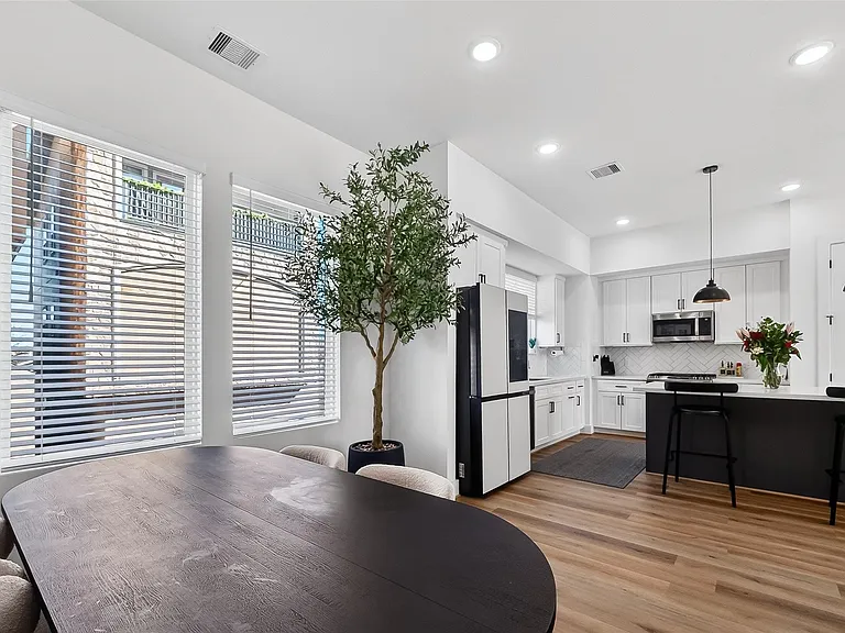 4804 Elysian St #C — Photo 11