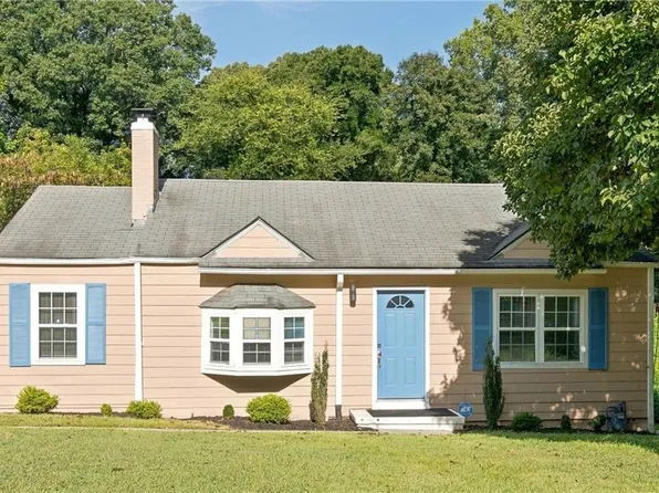 1357 Lorenzo Dr SW, Atlanta, GA 30310