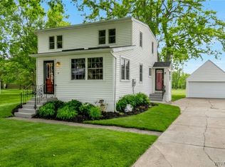 84 Westminster Rd, West Seneca, NY 14224