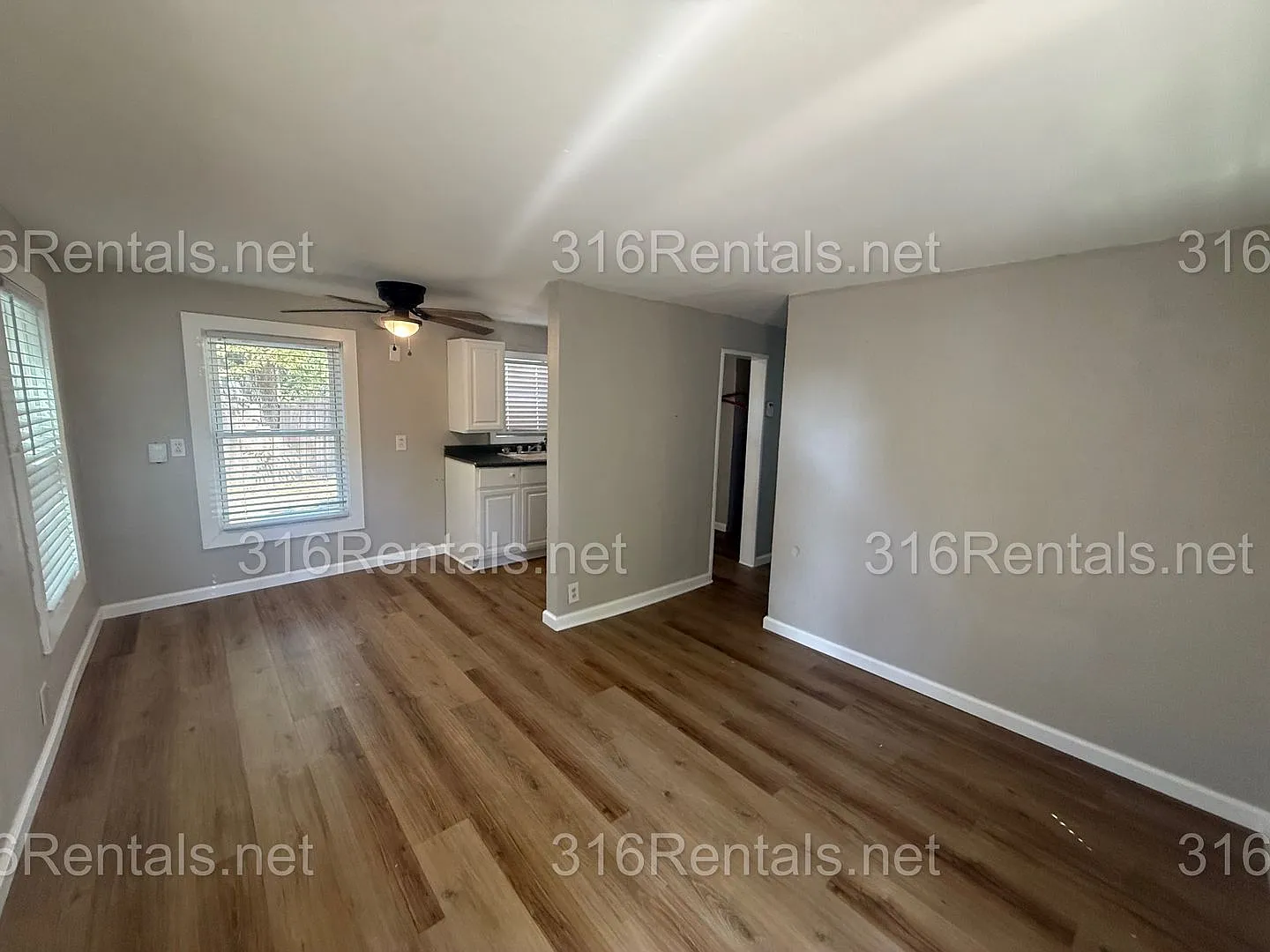 $750- 1 bed 1 bath -Single Family Home — Photo 3