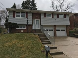 1614 Glenbrook Ave, Coraopolis, PA 15108