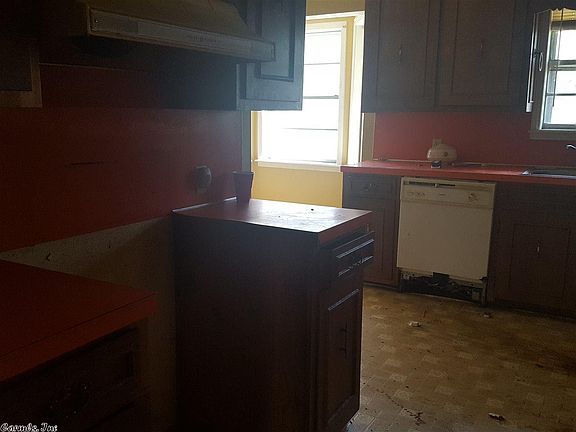 5th image of 106 Cameo Ln