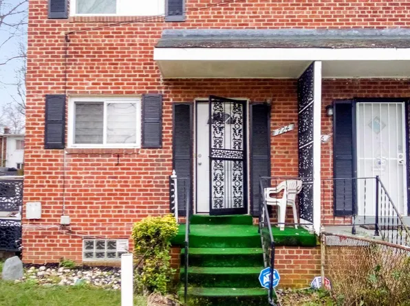 724 Audrey Ln, Oxon Hill, MD 20745