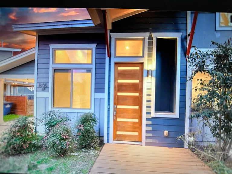 1805 Ulit Ave — Photo 1