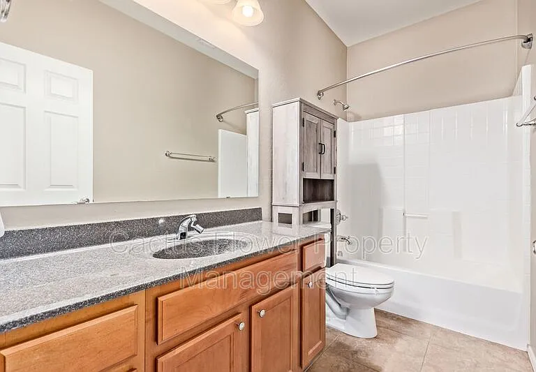 2624 W Beautiful Ln — Photo 22