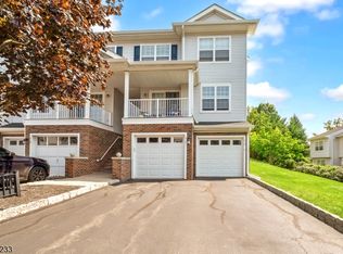 418 Dalton Ct, Denville, NJ 07834