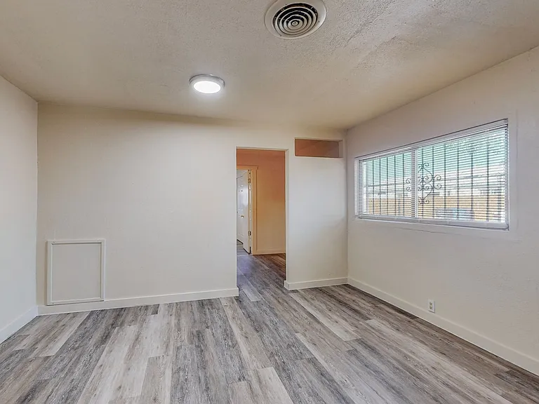 721 Santa Fe Ave SW — Photo 28