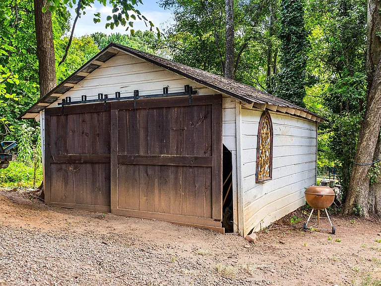 Garage/tool shed.