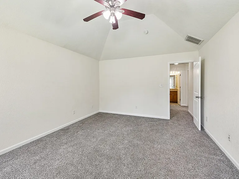 5003 Clifton St — Photo 28