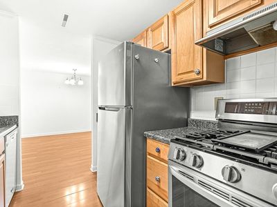 6 Greenbriar Dr APT 110, North Reading, MA, 01864