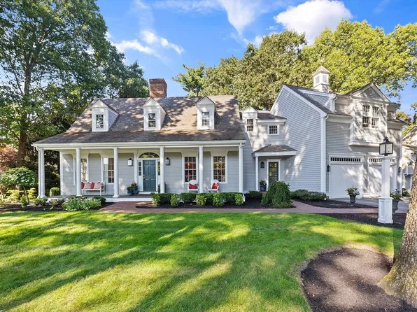 9 Olmsted Dr, Hingham, MA 02043