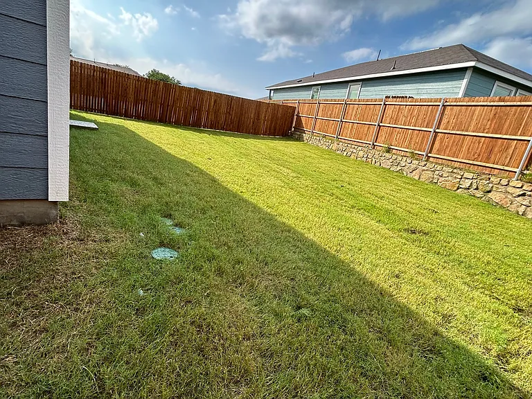 1264 Eclipse Ln — Photo 14
