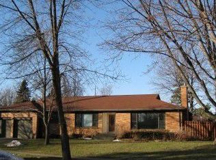 2837 Maplewood Dr SE, East Grand Rapids, MI