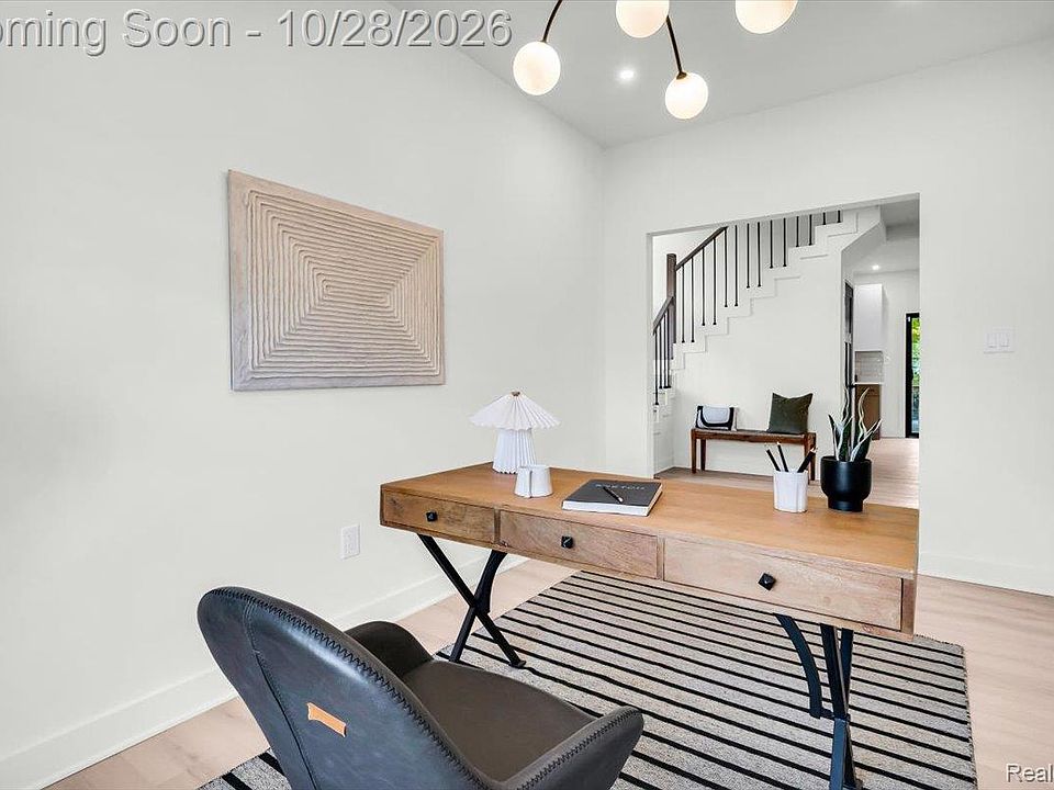 276 Marston St, photo 18