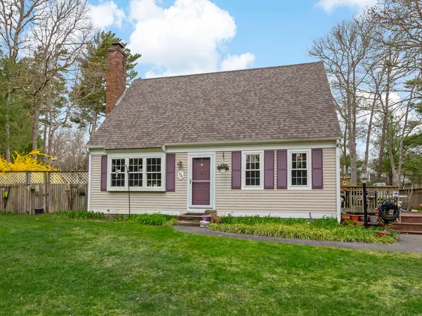 48 Overlook Circle, East Falmouth, MA 02536