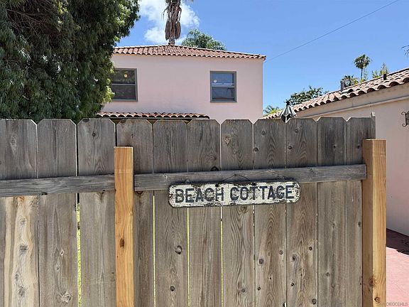 4th image of 862-64 C Ave