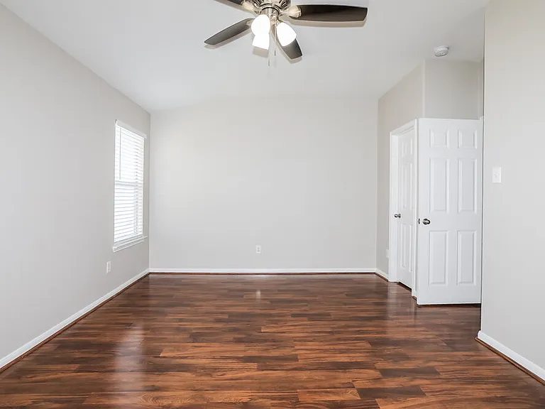 21334 Bella Luna Ct — Photo 16