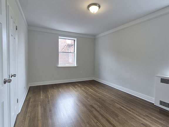 2nd image of 7238 113th St APT 6G