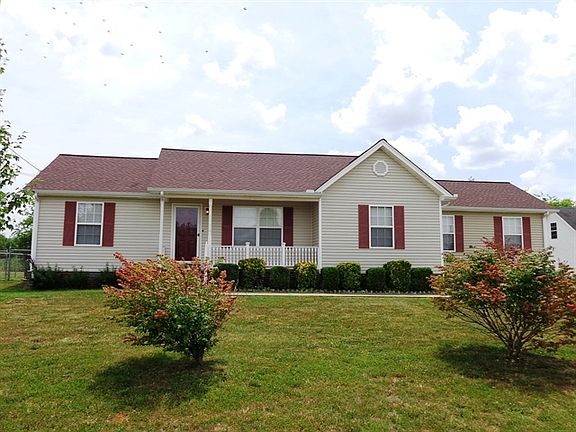 5th image of 127 Heathrow Dr