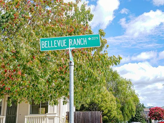 3rd image of 2079 Bellevue Ranch