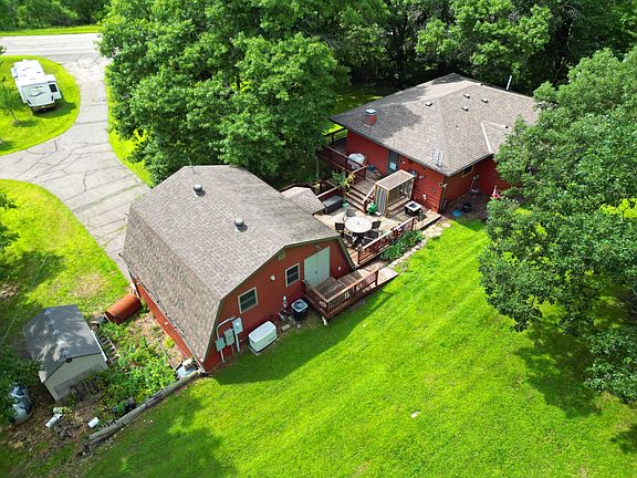 4th image of 20631 County Road 9 NE
