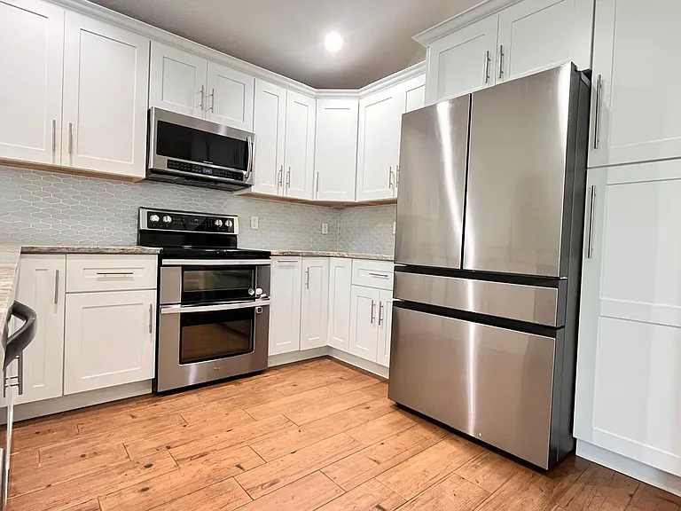 1627 Oak Berry Cir — Photo 17