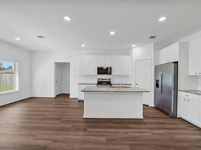 13614 Pine Dr — Photo 6