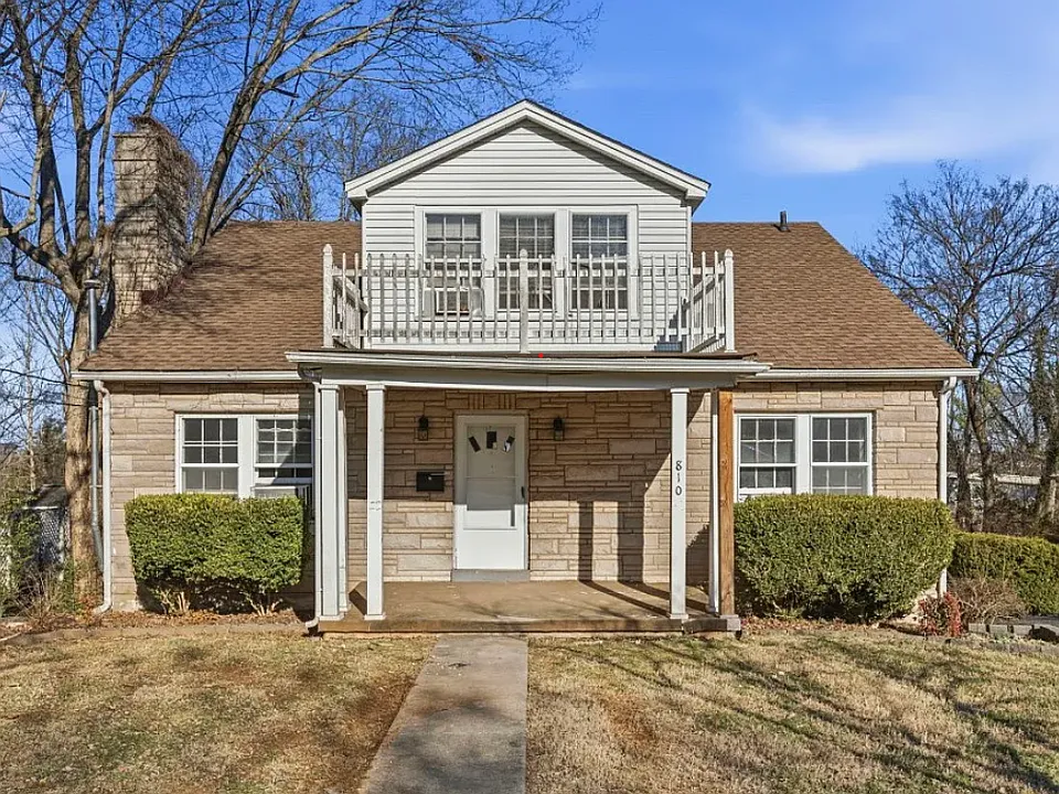 810 Old Fort Ave #1