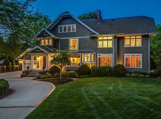 512 Knollwood Dr SE, Cedar Rapids, IA 52403