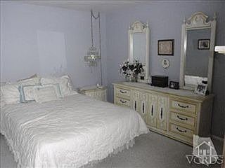 4th image of 4391 N Woodglen Dr