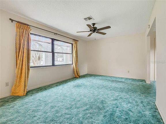 5th image of 7646 Village Green Dr