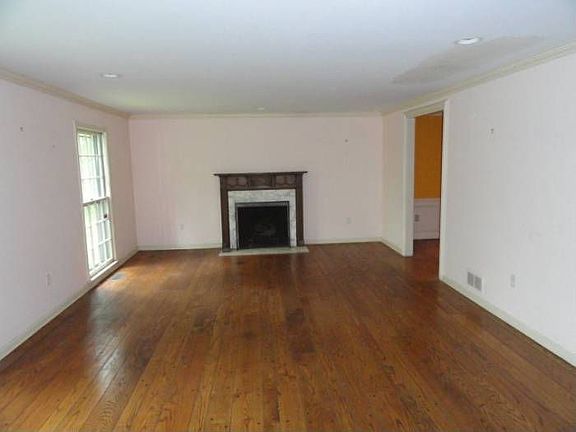 2nd image of 7209 Orkney Pkwy