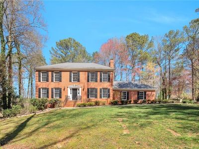 1095 Willow Bnd, Roswell, GA, 30075