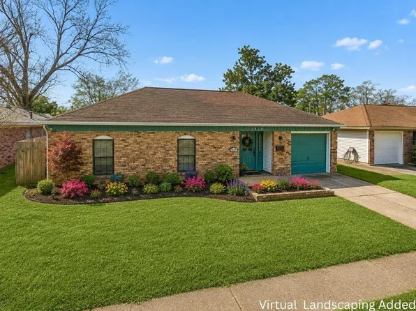 1820 Green Oak Dr, Gretna, LA 70056